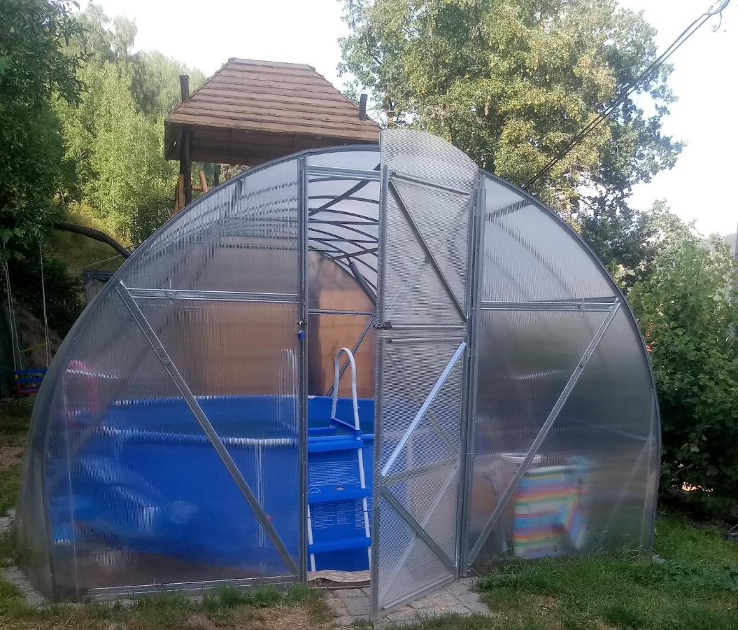 Penzion Apartmany Becov Bečov nad Teplou Eksteriør billede