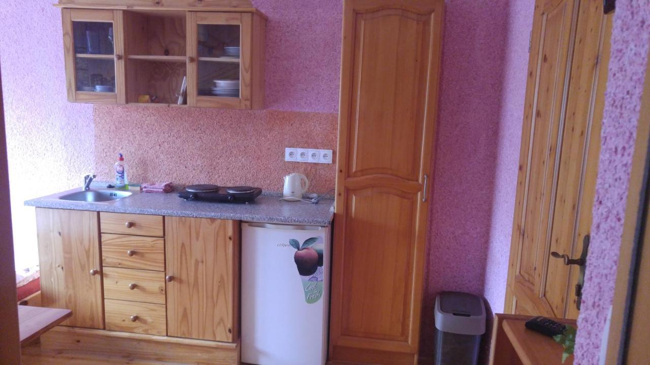 Penzion Apartmany Becov Bečov nad Teplou Eksteriør billede