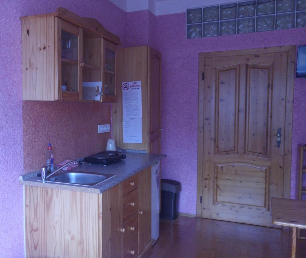 Penzion Apartmany Becov Bečov nad Teplou Eksteriør billede
