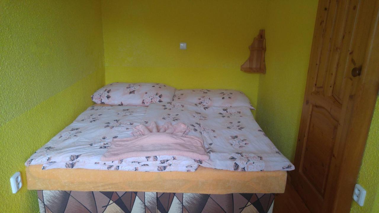 Penzion Apartmany Becov Bečov nad Teplou Eksteriør billede