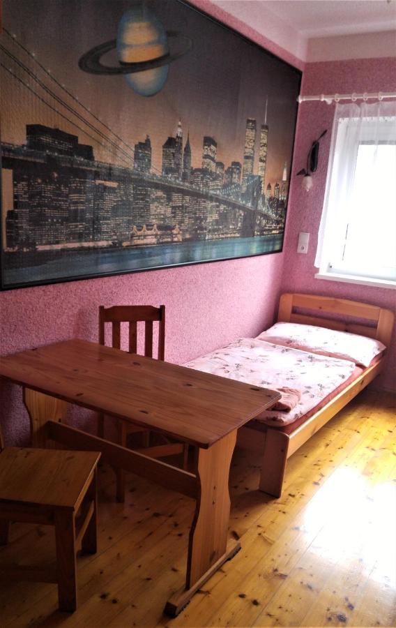 Penzion Apartmany Becov Bečov nad Teplou Eksteriør billede