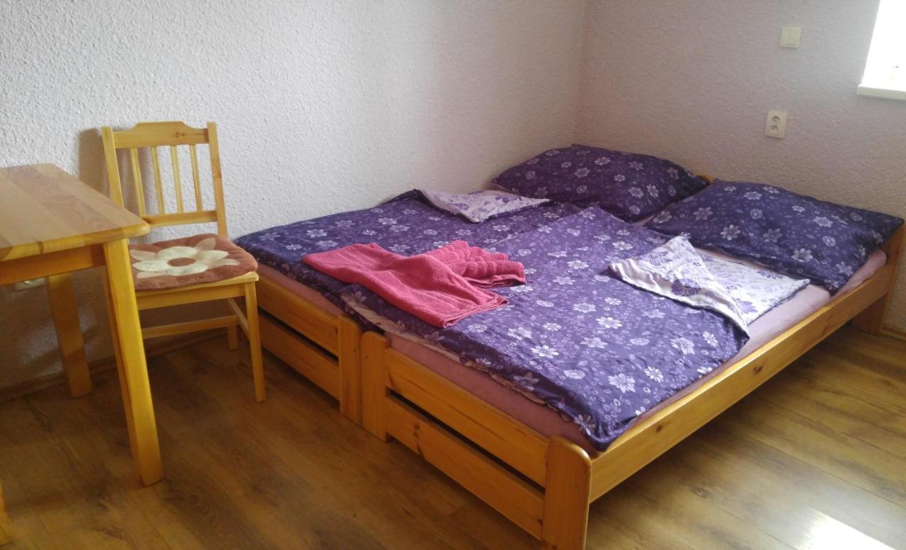 Penzion Apartmany Becov Bečov nad Teplou Eksteriør billede