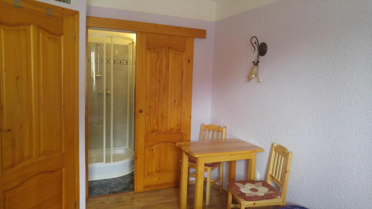 Penzion Apartmany Becov Bečov nad Teplou Eksteriør billede