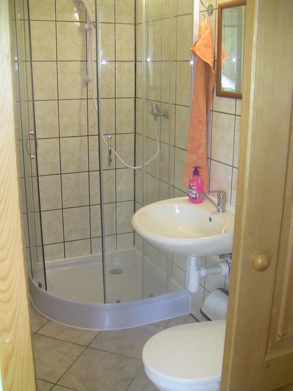 Penzion Apartmany Becov Bečov nad Teplou Eksteriør billede