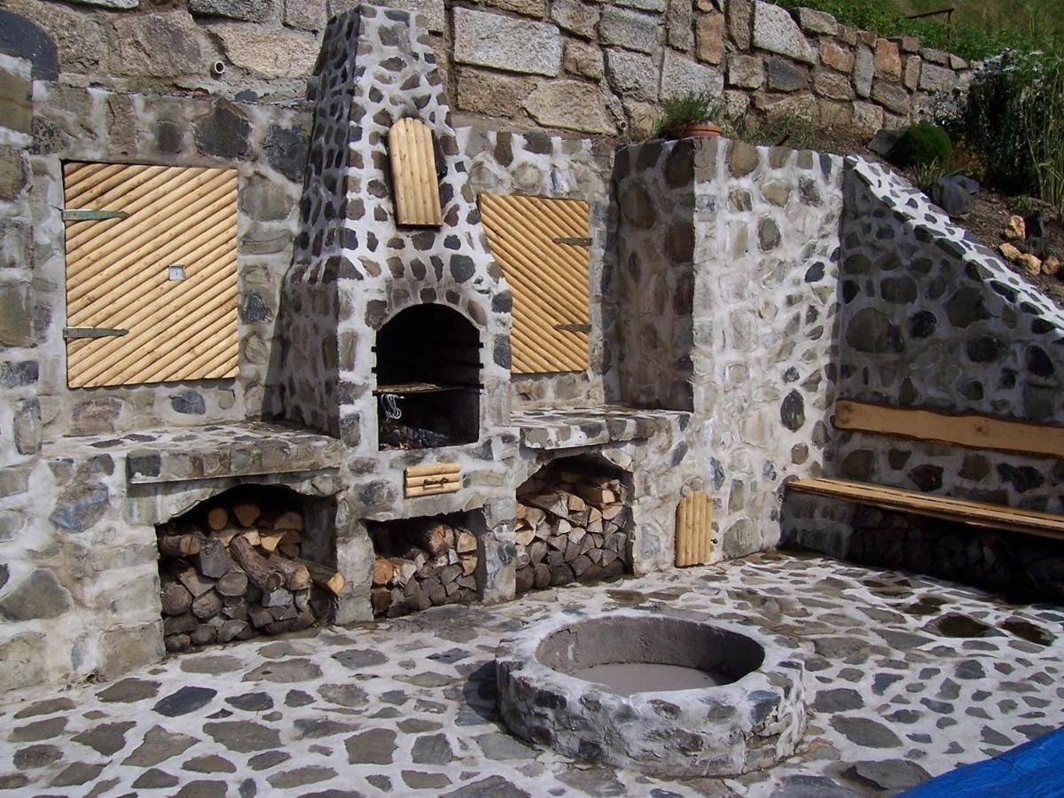 Penzion Apartmany Becov Bečov nad Teplou Eksteriør billede